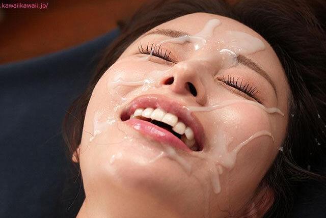 【ぶっかけ解禁】美顔を白濁ザーメンで覆い尽くす…10P乱交で史上最高量の精子まみれ絶頂！