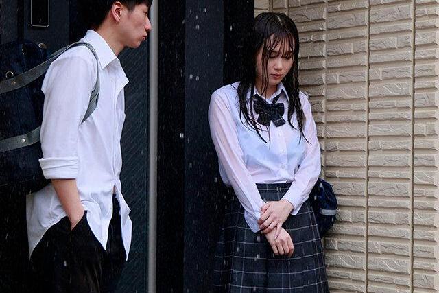 【水乃なのは】雨宿りで大嫌い男の家に…潮吹き調教で快楽覚醒のNTR♡